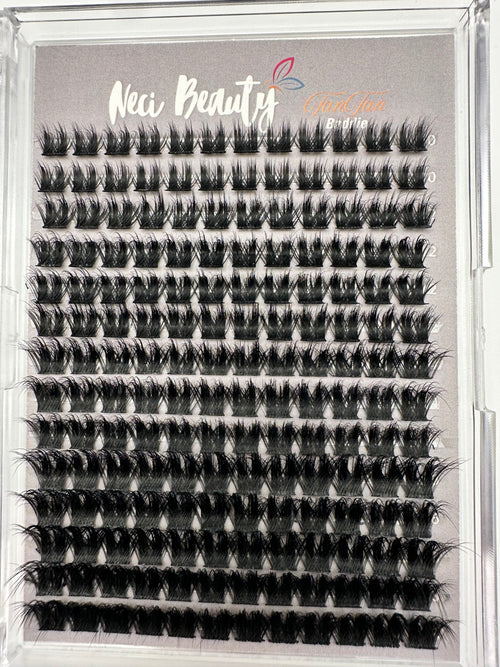 Set of false eyelashes in a clear case with 'Neci Beauty' branding.